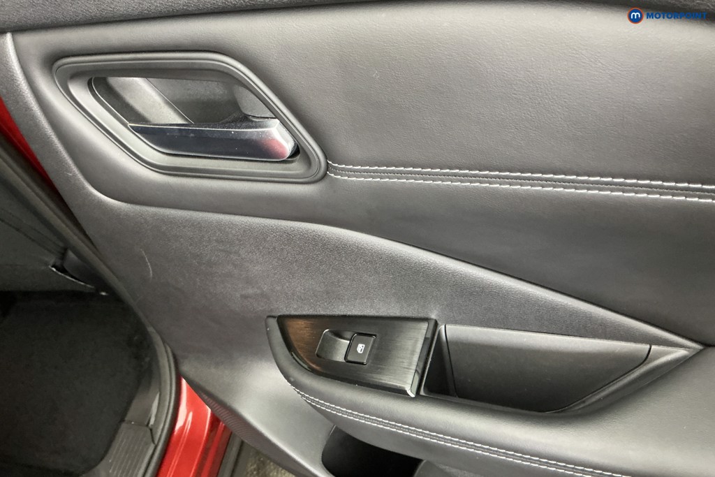 Nissan Qashqai N-Connecta Automatic Petrol-Electric Hybrid SUV - Stock Number (1643762) - 27th supplementary image
