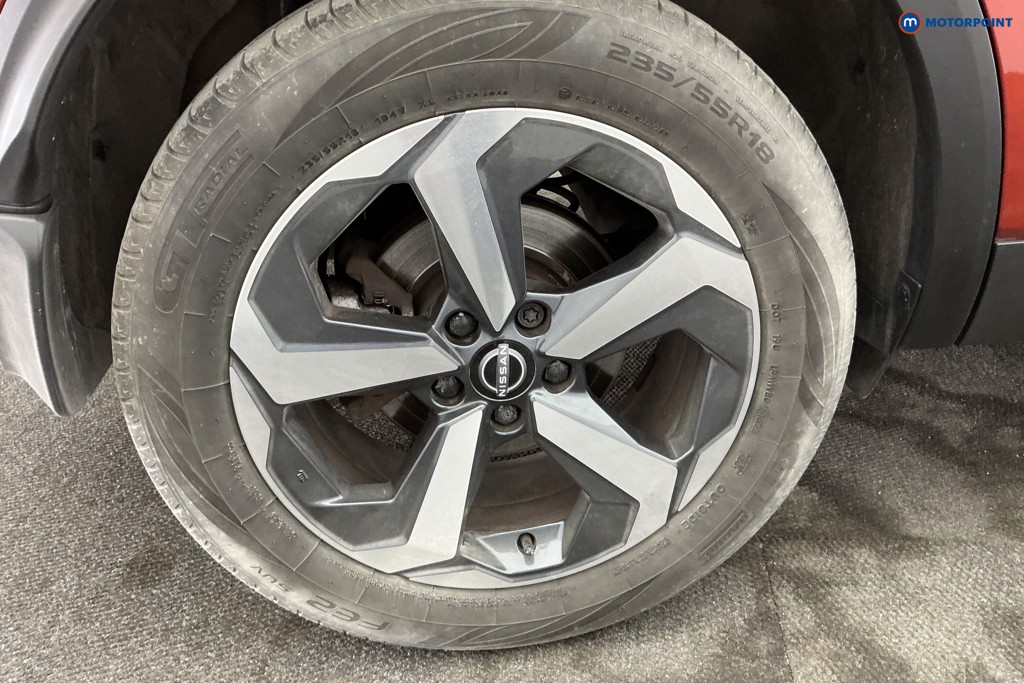 Nissan Qashqai N-Connecta Automatic Petrol-Electric Hybrid SUV - Stock Number (1643762) - 33rd supplementary image