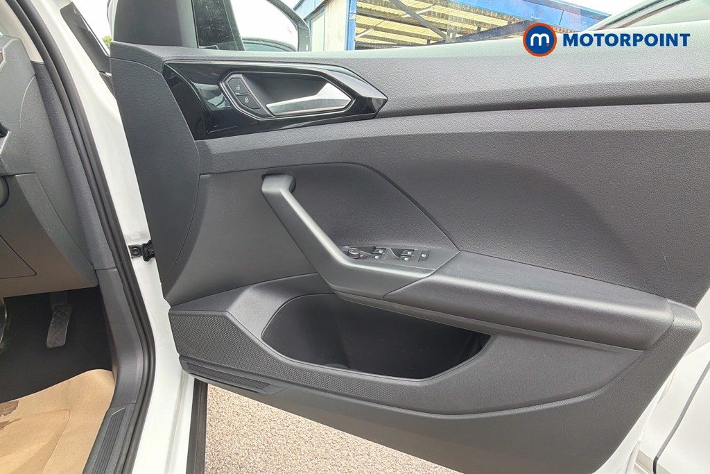 Volkswagen T-Cross Black Edition Automatic Petrol SUV - Stock Number (1643901) - 19th supplementary image