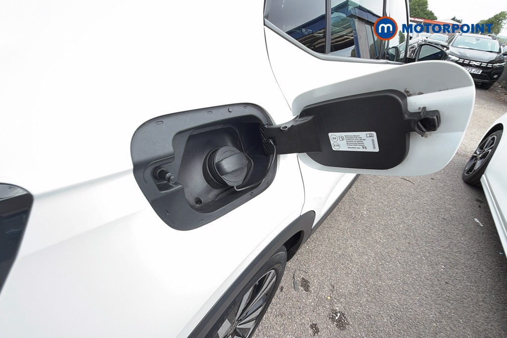 Volkswagen T-Cross Black Edition Automatic Petrol SUV - Stock Number (1643901) - 41st supplementary image