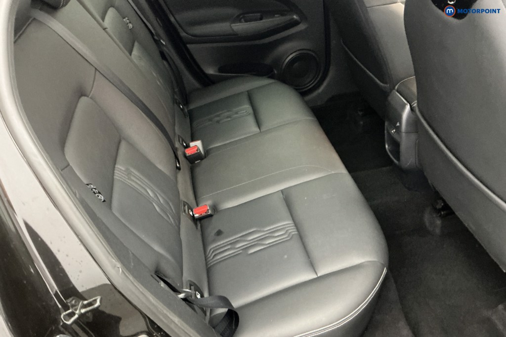 Nissan Juke Tekna Manual Petrol SUV - Stock Number (1643944) - 4th supplementary image