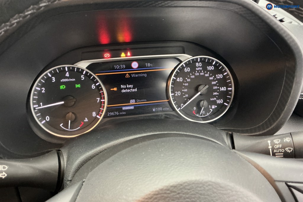 Nissan Juke Tekna Manual Petrol SUV - Stock Number (1643944) - 7th supplementary image