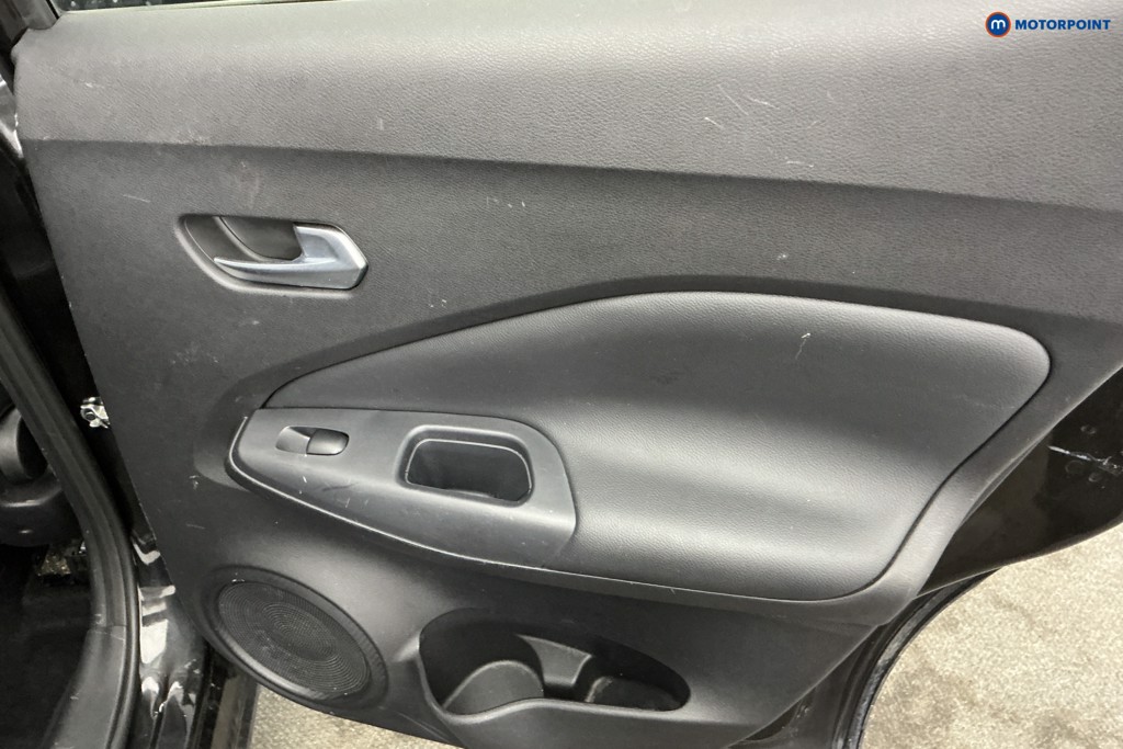 Nissan Juke Tekna Manual Petrol SUV - Stock Number (1643944) - 26th supplementary image