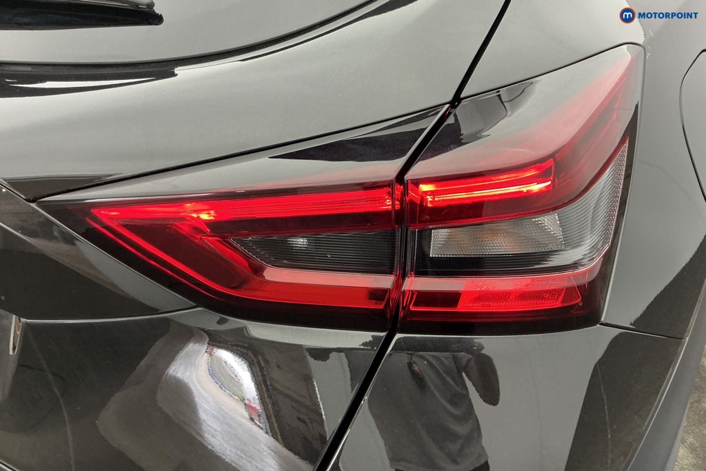 Nissan Juke Tekna Manual Petrol SUV - Stock Number (1643944) - 30th supplementary image