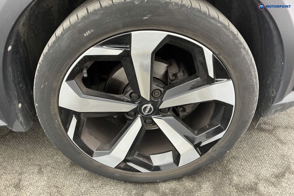 Nissan Juke Tekna Manual Petrol SUV - Stock Number (1643944) - 34th supplementary image