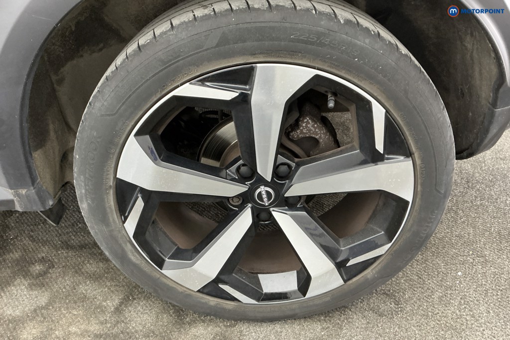 Nissan Juke Tekna Manual Petrol SUV - Stock Number (1643944) - 36th supplementary image