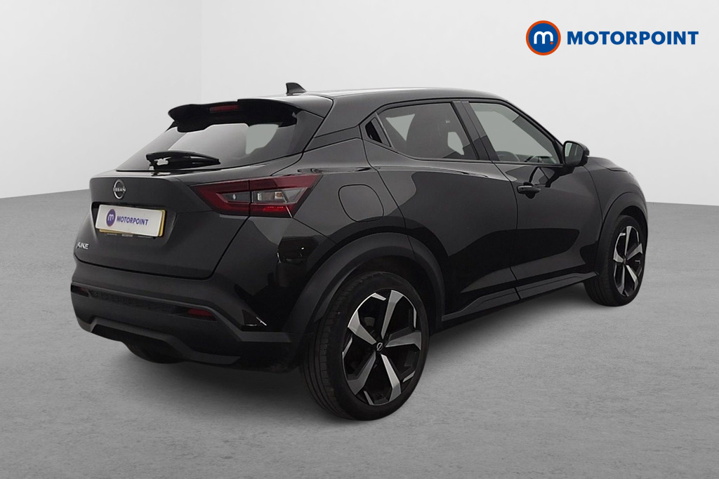 Nissan Juke Tekna Manual Petrol SUV - Stock Number (1643944) - Drivers side rear corner