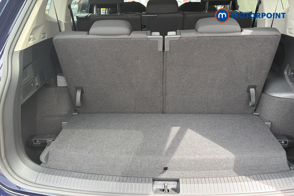 Volkswagen Tiguan Allspace Life Automatic Petrol SUV - Stock Number (1644132) - 30th supplementary image