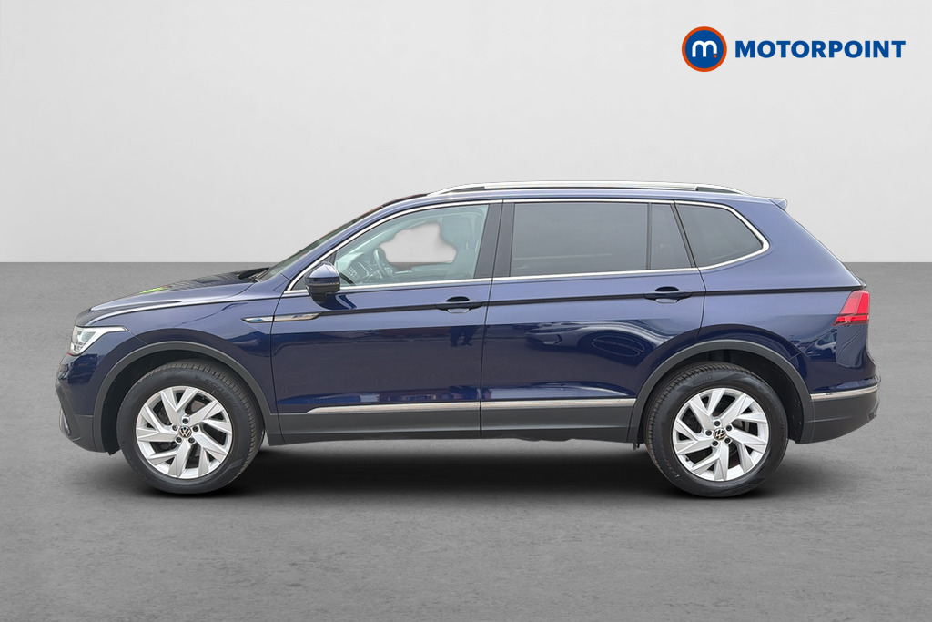 Volkswagen Tiguan Allspace Life Automatic Petrol SUV - Stock Number (1644132) - Drivers side