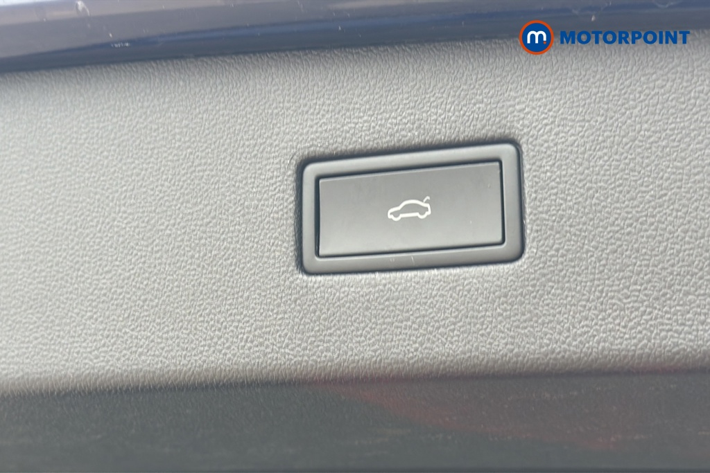 Volkswagen Tiguan Allspace Life Automatic Petrol SUV - Stock Number (1644132) - 35th supplementary image