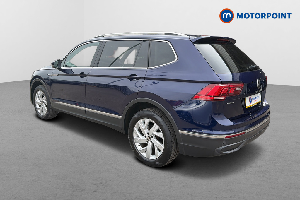 Volkswagen Tiguan Allspace Life Automatic Petrol SUV - Stock Number (1644132) - Drivers side rear corner
