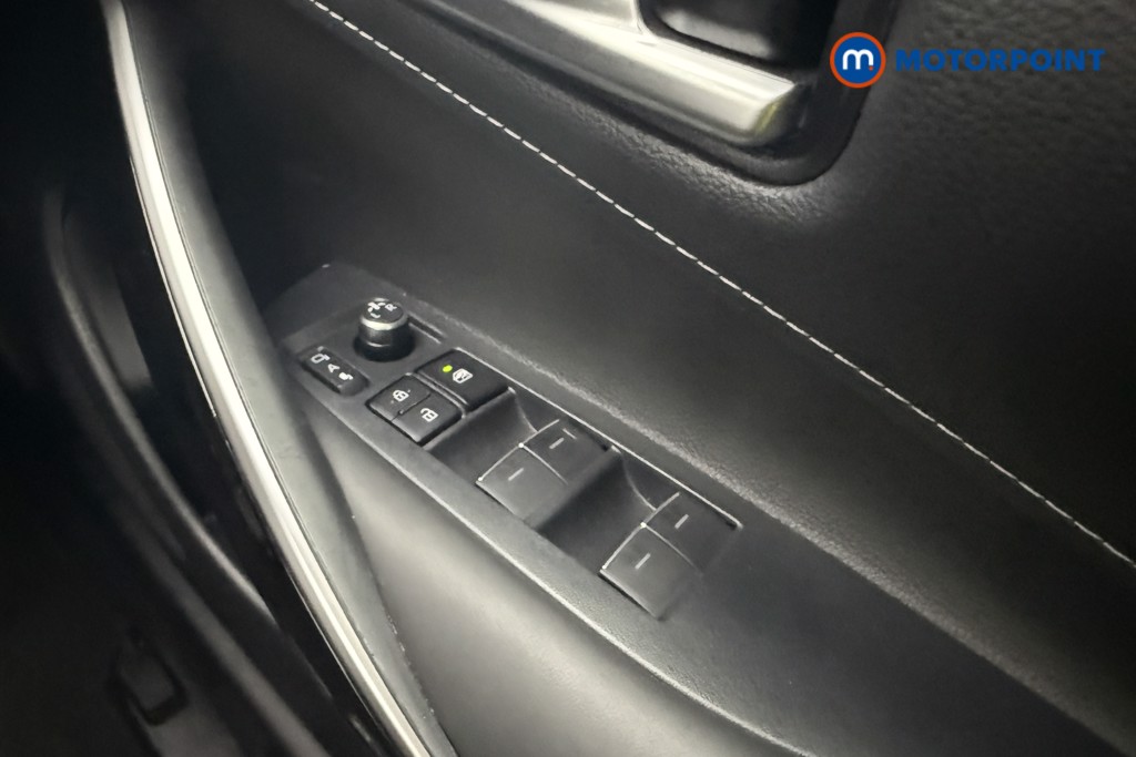 Toyota Corolla Excel Automatic Petrol-Electric Hybrid Estate - Stock Number (1644225) - 16th supplementary image