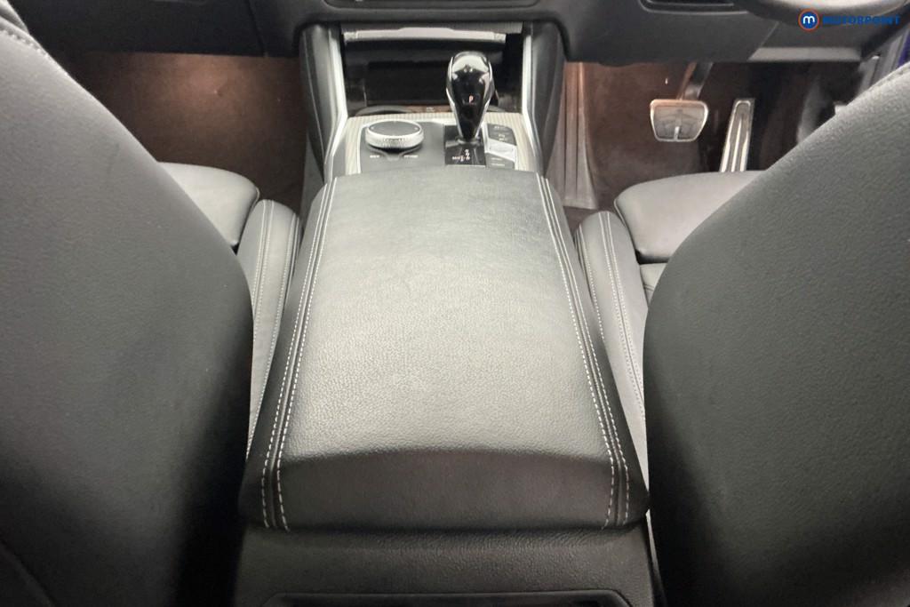 BMW 3 Series M Sport Automatic Petrol Plug-In Hybrid Saloon - Stock Number (1644399) - 11th supplementary image