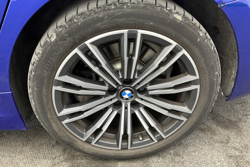 BMW 3 Series M Sport Automatic Petrol Plug-In Hybrid Saloon - Stock Number (1644399) - 32nd supplementary image