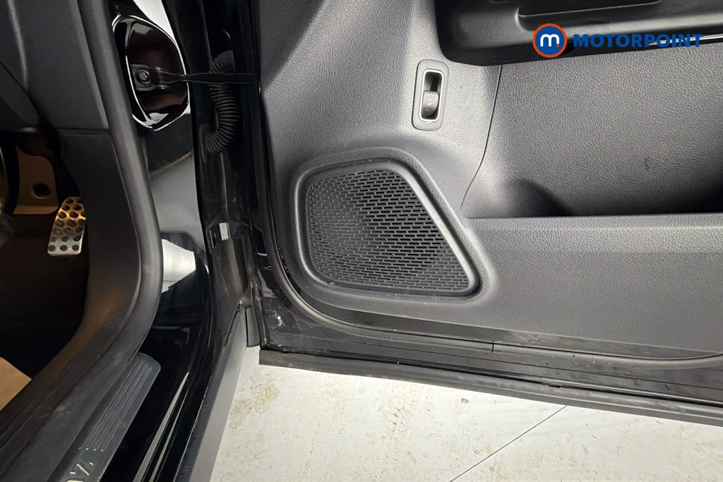 Mercedes-Benz GLA Amg Line Automatic Diesel SUV - Stock Number (1644498) - 21st supplementary image