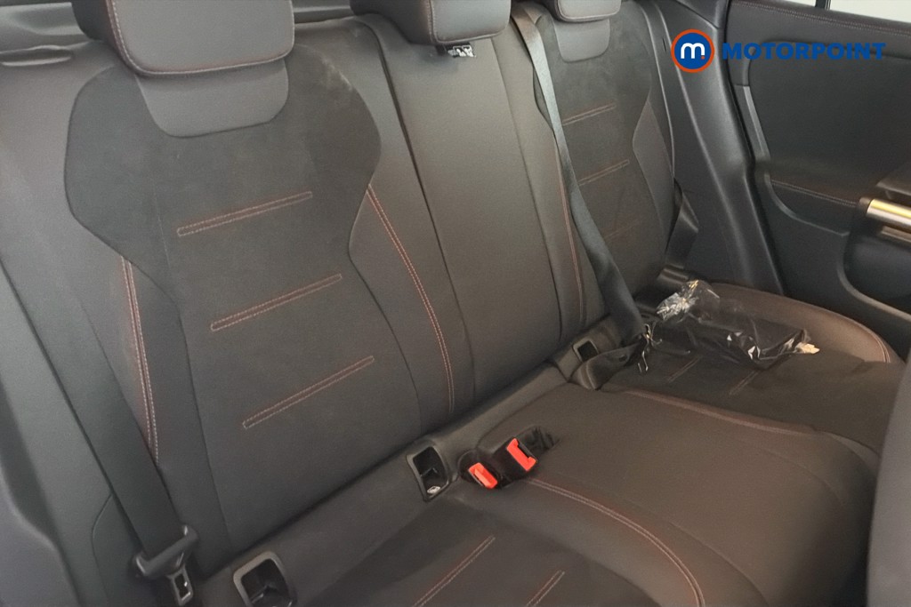 Mercedes-Benz GLA Amg Line Automatic Diesel SUV - Stock Number (1644498) - 28th supplementary image