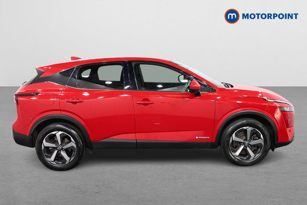 Nissan Qashqai N-Connecta Automatic Petrol-Electric Hybrid SUV - Stock Number (1644518) - Drivers side