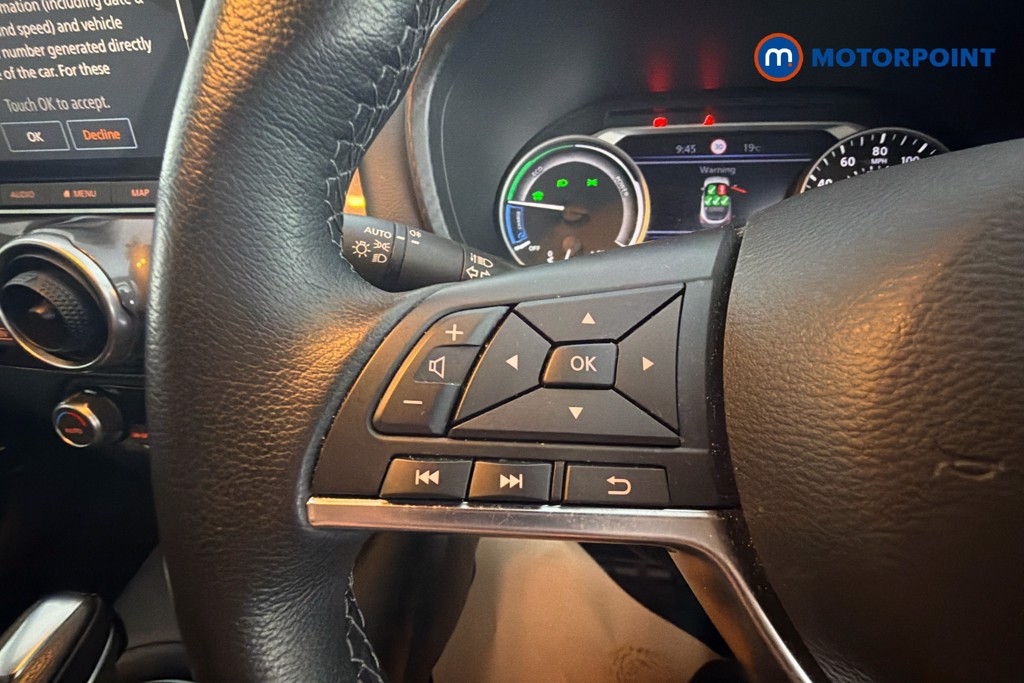 Nissan Juke N-Connecta Automatic Petrol-Electric Hybrid SUV - Stock Number (1644574) - 3rd supplementary image