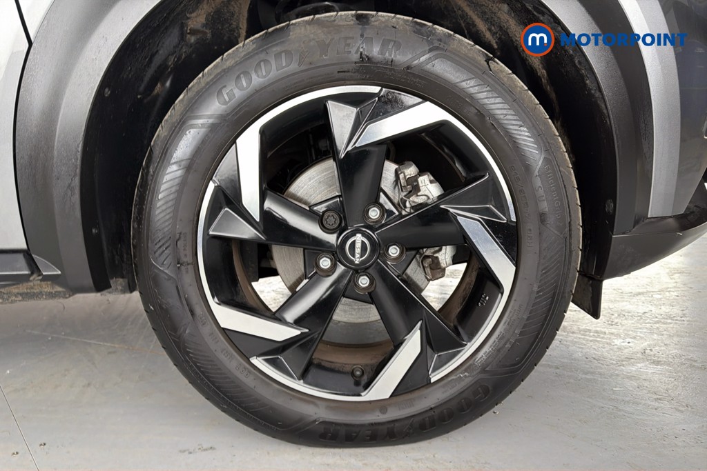 Nissan Juke N-Connecta Automatic Petrol-Electric Hybrid SUV - Stock Number (1644574) - 50th supplementary image