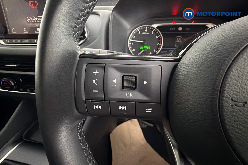 Nissan Qashqai Acenta Premium Manual Petrol SUV - Stock Number (1644585) - 3rd supplementary image