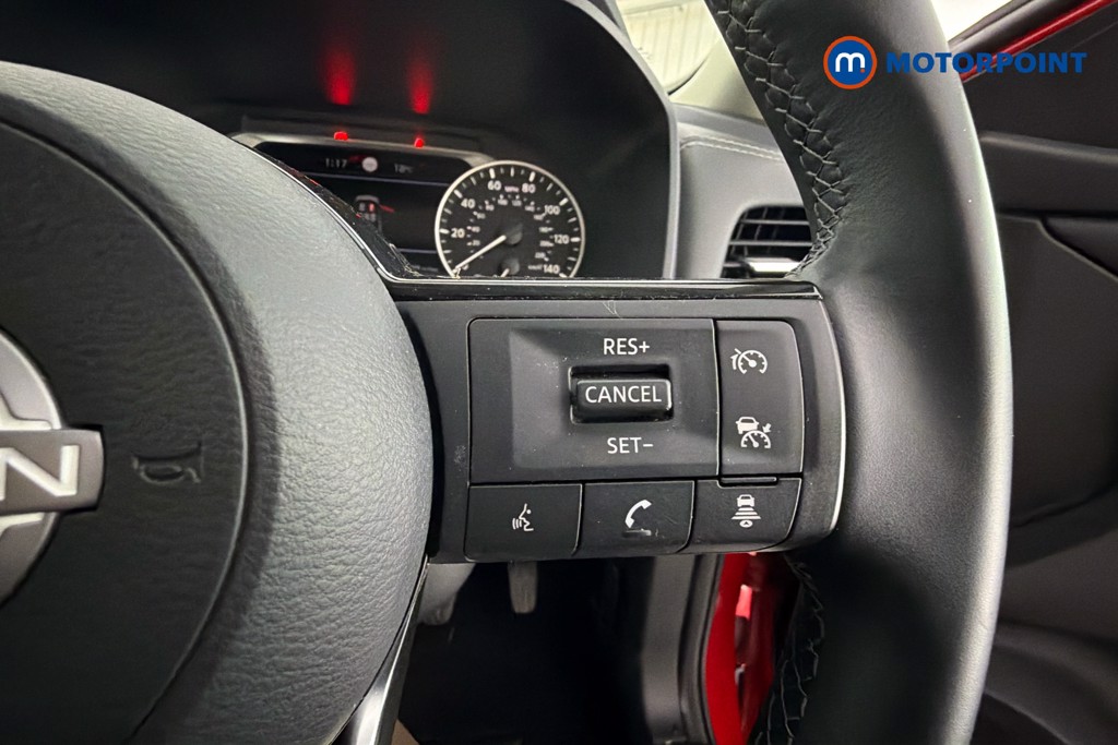 Nissan Qashqai Acenta Premium Manual Petrol SUV - Stock Number (1644585) - 4th supplementary image