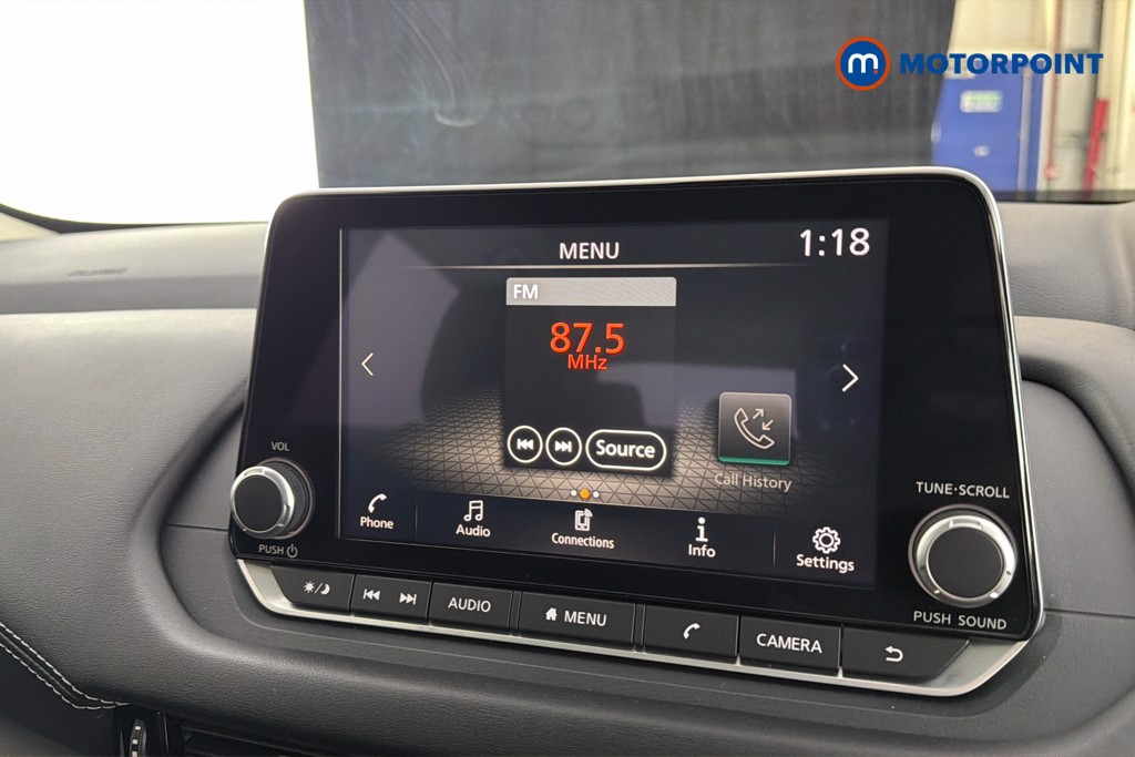 Nissan Qashqai Acenta Premium Manual Petrol SUV - Stock Number (1644585) - 9th supplementary image