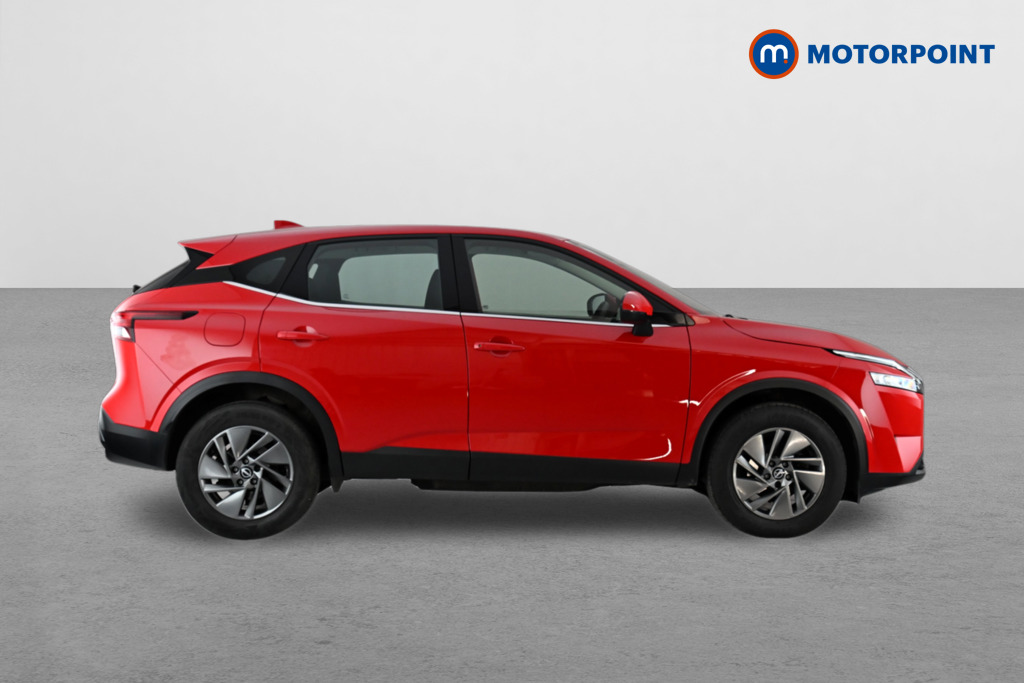 Nissan Qashqai Acenta Premium Manual Petrol SUV - Stock Number (1644585) - Drivers side