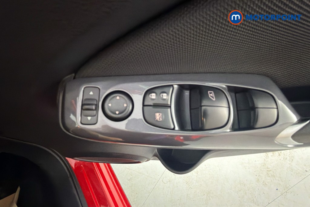 Nissan Juke Acenta Manual Petrol SUV - Stock Number (1644613) - 20th supplementary image