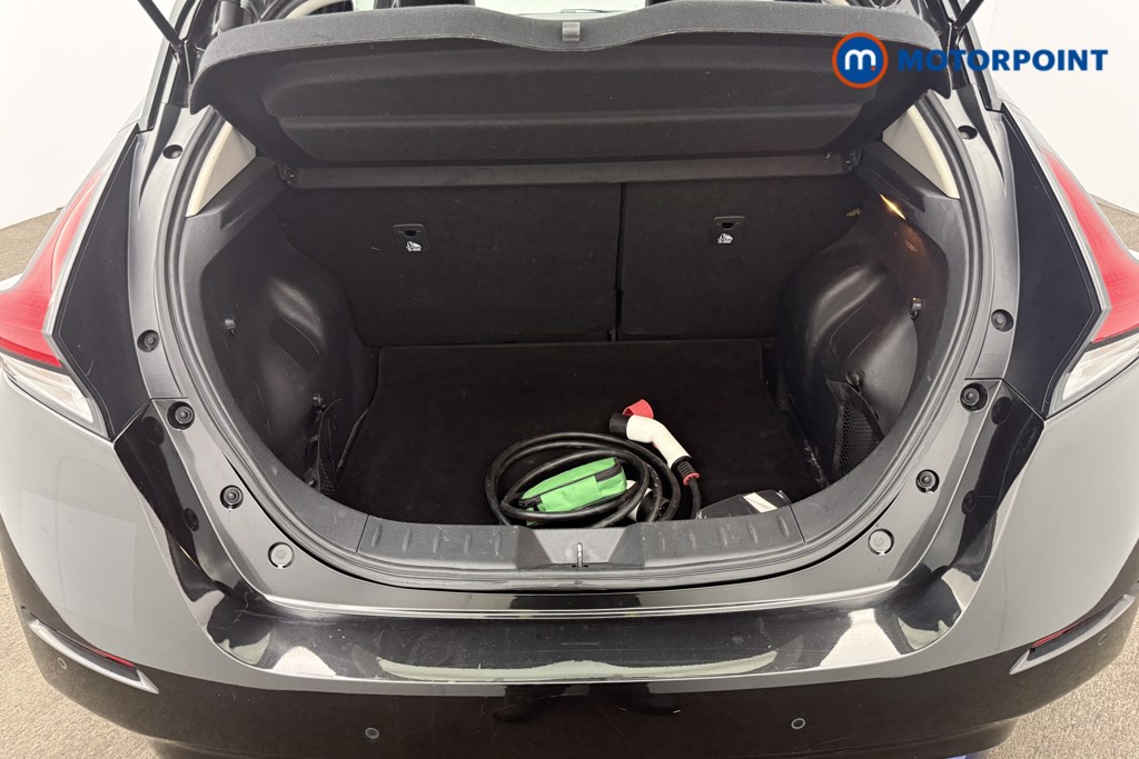Nissan Leaf N-Connecta Automatic Electric Hatchback - Stock Number (1644873) - 5th supplementary image