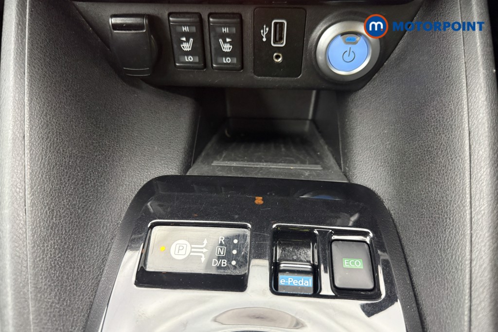 Nissan Leaf N-Connecta Automatic Electric Hatchback - Stock Number (1644873) - 14th supplementary image