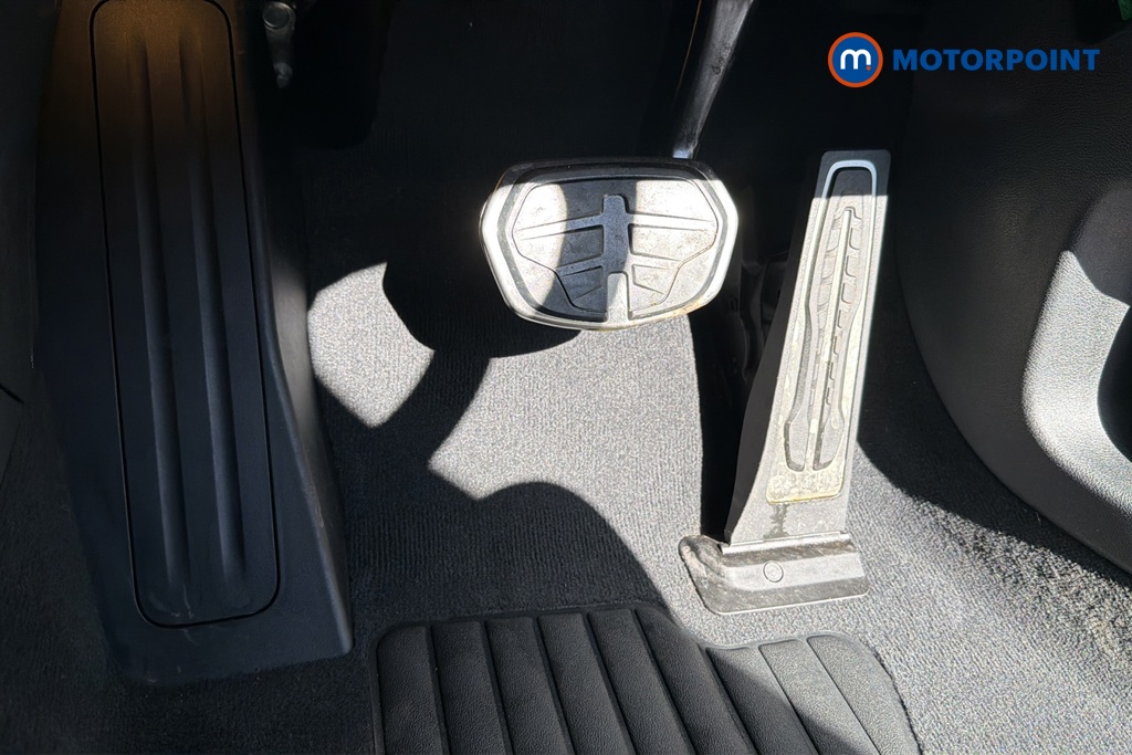 BMW 1 Series M Sport Automatic Petrol Hatchback - Stock Number (1644888) - 24th supplementary image