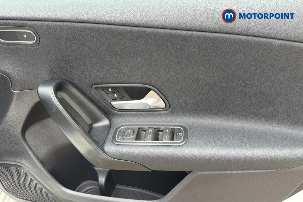 Mercedes-Benz A Class SE Automatic Petrol Hatchback - Stock Number (1645146) - 19th supplementary image