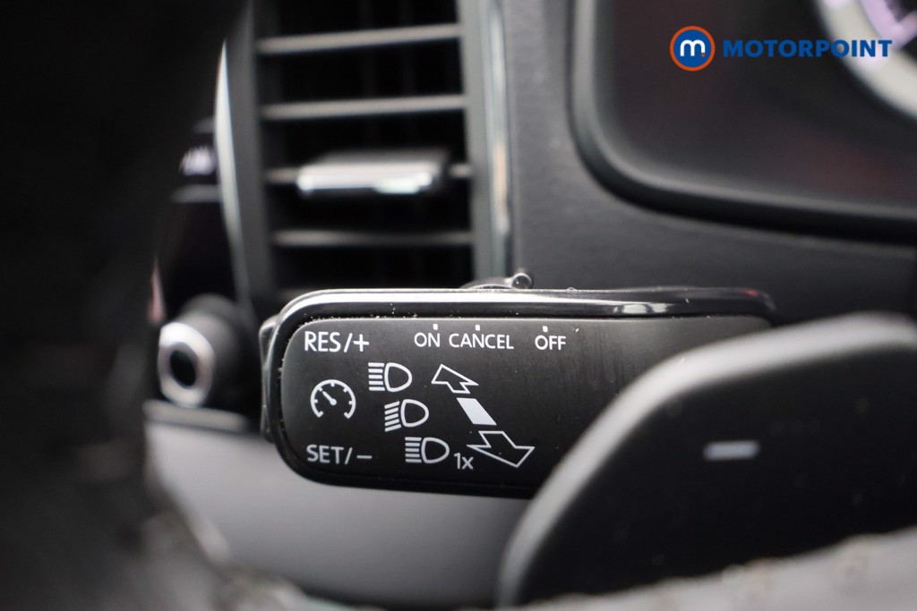 Skoda Karoq Se L Automatic Diesel SUV - Stock Number (1645266) - 4th supplementary image