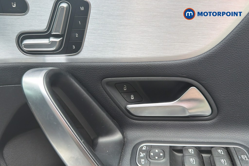Mercedes-Benz A Class Premium Plus Edition Automatic Petrol Hatchback - Stock Number (1645287) - 42nd supplementary image