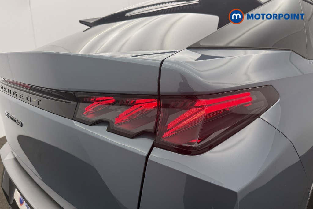 Peugeot 3008 GT Automatic Electric SUV - Stock Number (1645567) - 17th supplementary image