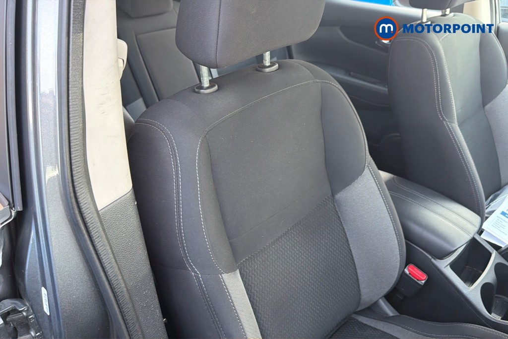 Nissan Qashqai Acenta Premium Manual Petrol SUV - Stock Number (1645670) - 22nd supplementary image