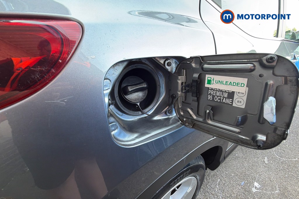 Nissan Qashqai Acenta Premium Manual Petrol SUV - Stock Number (1645670) - 41st supplementary image