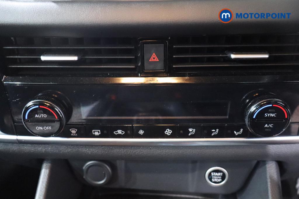 Nissan Qashqai Acenta Premium Automatic Petrol SUV - Stock Number (1646062) - 3rd supplementary image