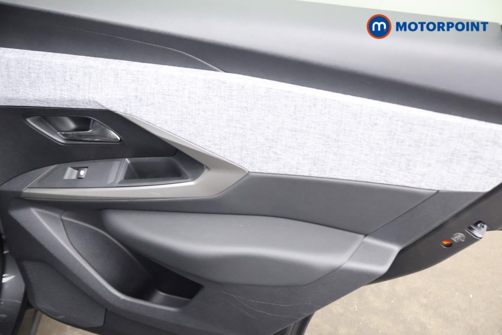 Peugeot 3008 Allure Automatic Electric SUV - Stock Number (1646519) - 14th supplementary image
