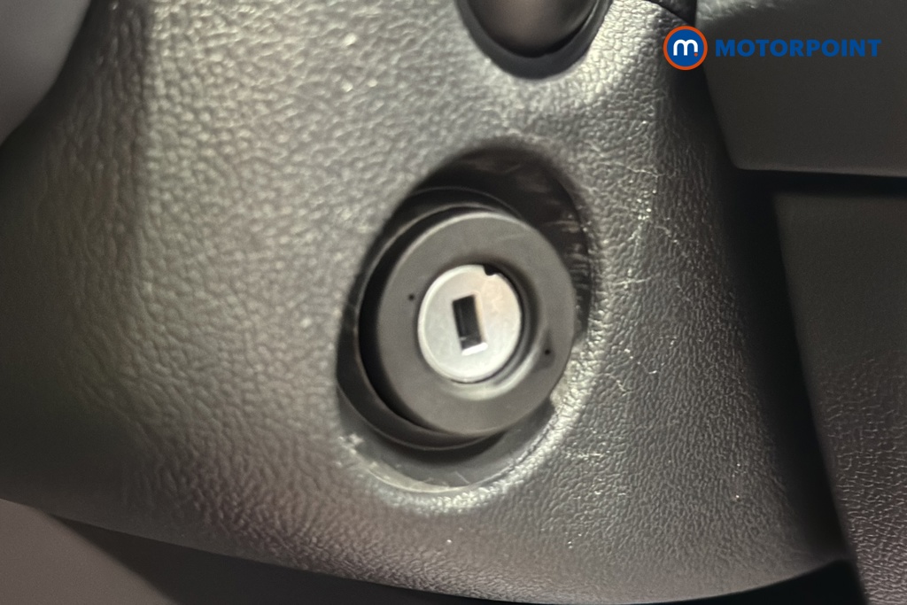 Volkswagen Polo R-Line Automatic Petrol Hatchback - Stock Number (1646651) - 994th supplementary image