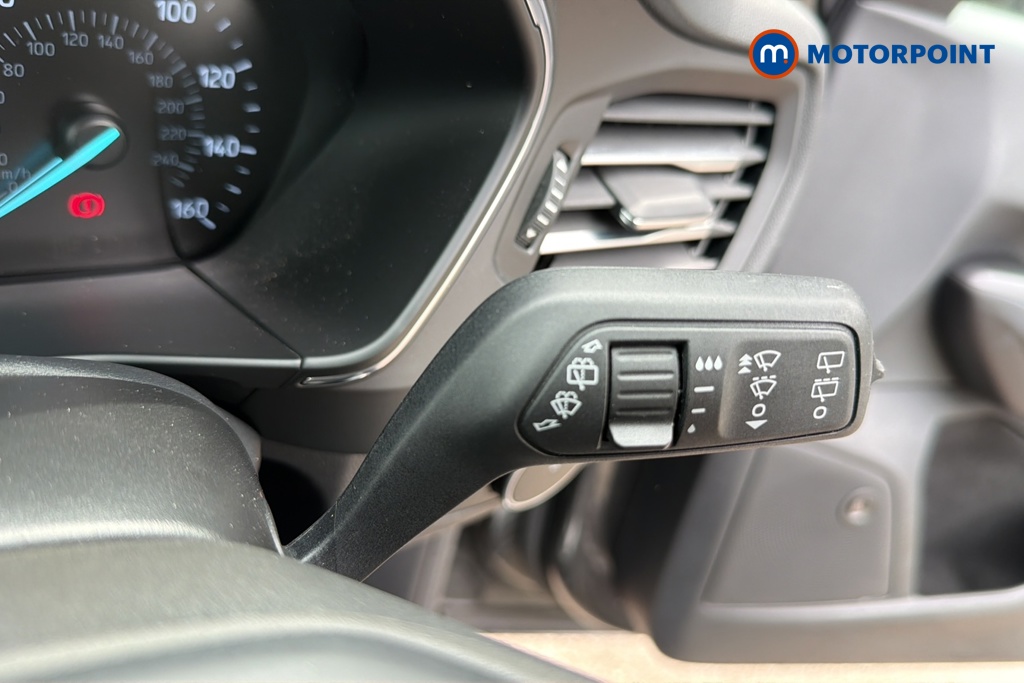 Ford Focus Titanium X Manual Petrol Hatchback - Stock Number (1646784) - 6th supplementary image