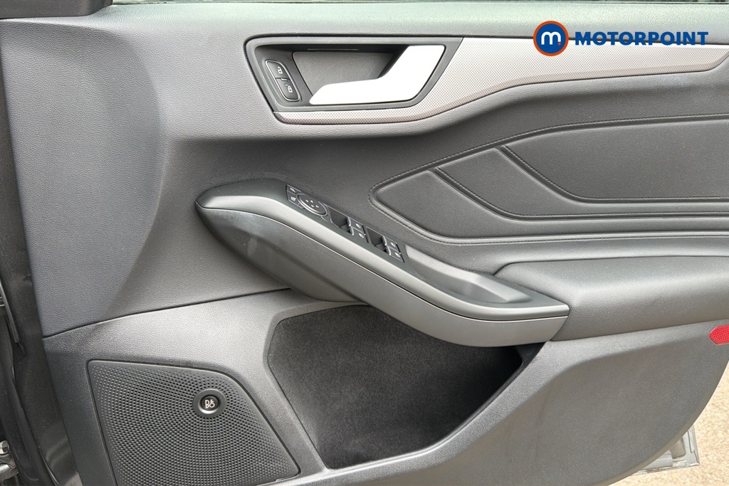 Ford Focus Titanium X Manual Petrol Hatchback - Stock Number (1646784) - 18th supplementary image