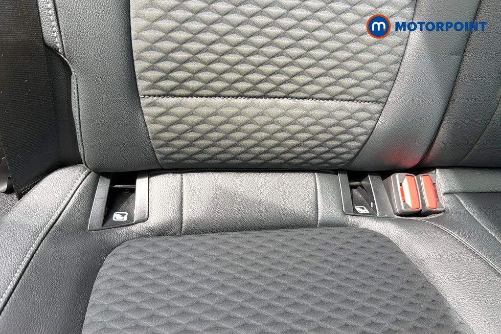 Ford Focus Titanium X Manual Petrol Hatchback - Stock Number (1646784) - 27th supplementary image