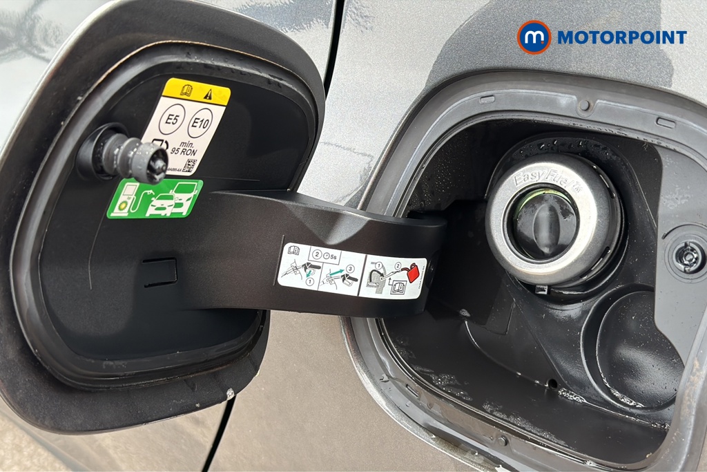 Ford Focus Titanium X Manual Petrol Hatchback - Stock Number (1646784) - 41st supplementary image