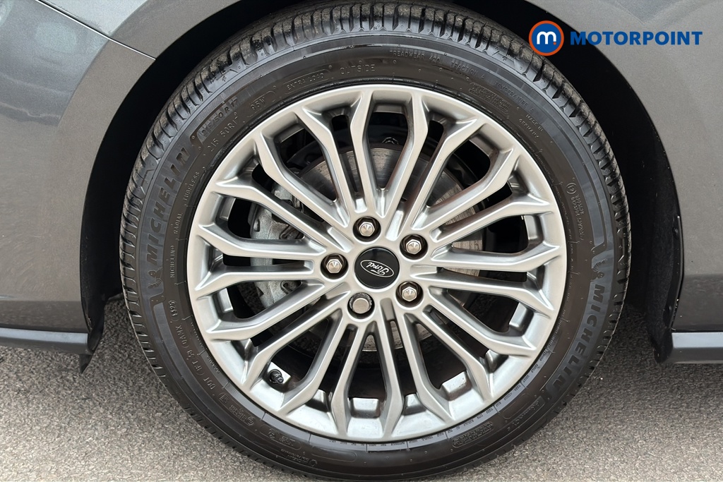Ford Focus Titanium X Manual Petrol Hatchback - Stock Number (1646784) - 44th supplementary image