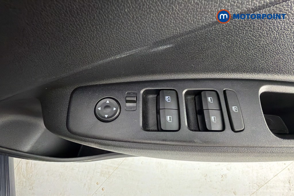 Hyundai I10 Advance Manual Petrol Hatchback - Stock Number (1646998) - 20th supplementary image