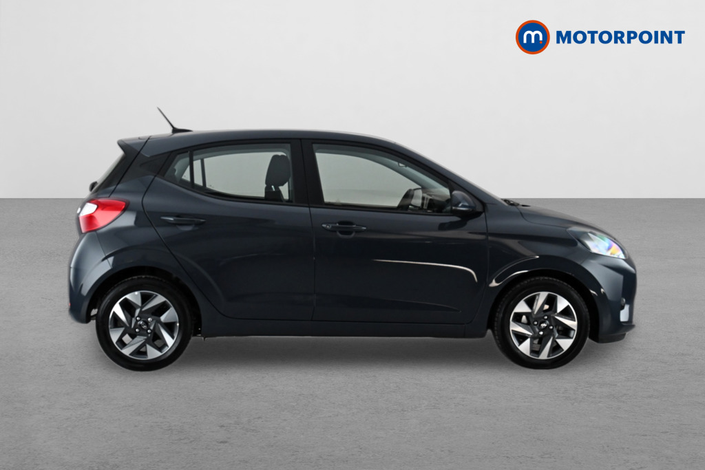 Hyundai I10 Advance Manual Petrol Hatchback - Stock Number (1646998) - Drivers side