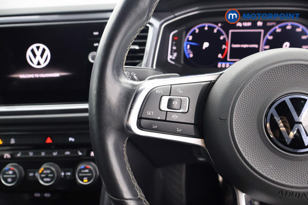 Volkswagen T-Roc R-Line Automatic Petrol SUV - Stock Number (1647482) - 2nd supplementary image