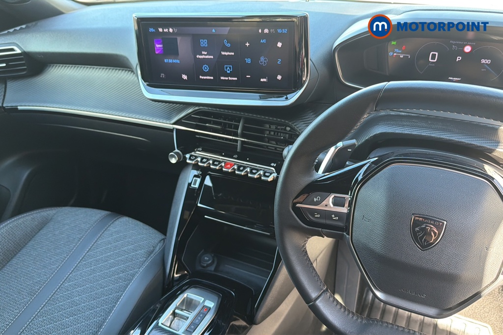 Peugeot 2008 Allure Automatic Petrol SUV - Stock Number (1647563) - 1st supplementary image