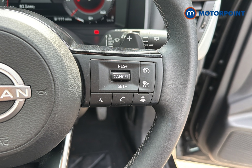 Nissan Qashqai N-Connecta Automatic Petrol SUV - Stock Number (1647756) - 3rd supplementary image